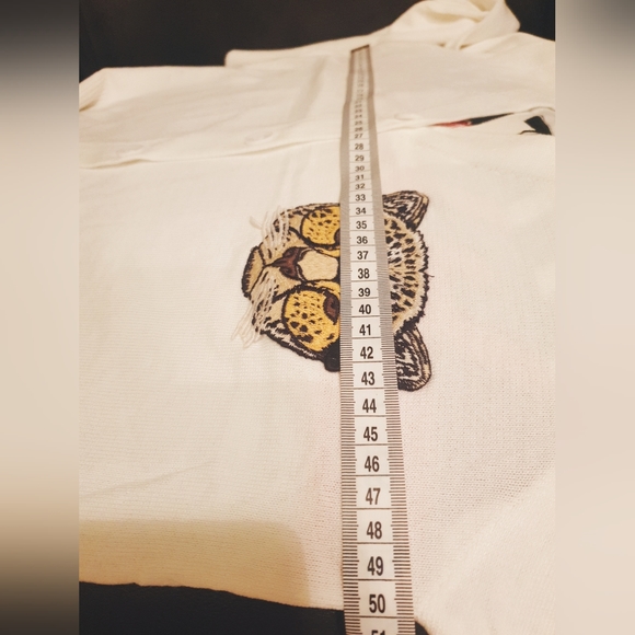 Embroidery white cadigan - Picture 9 of 10